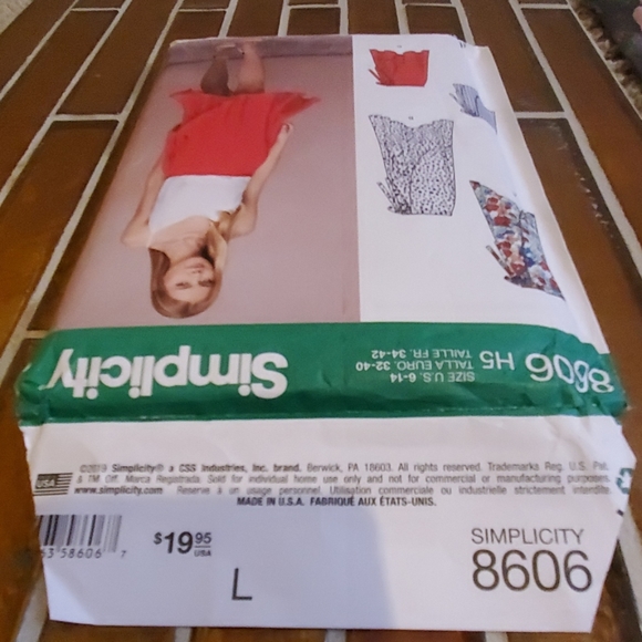 Simplicity pattern 8606 - Picture 3 of 3